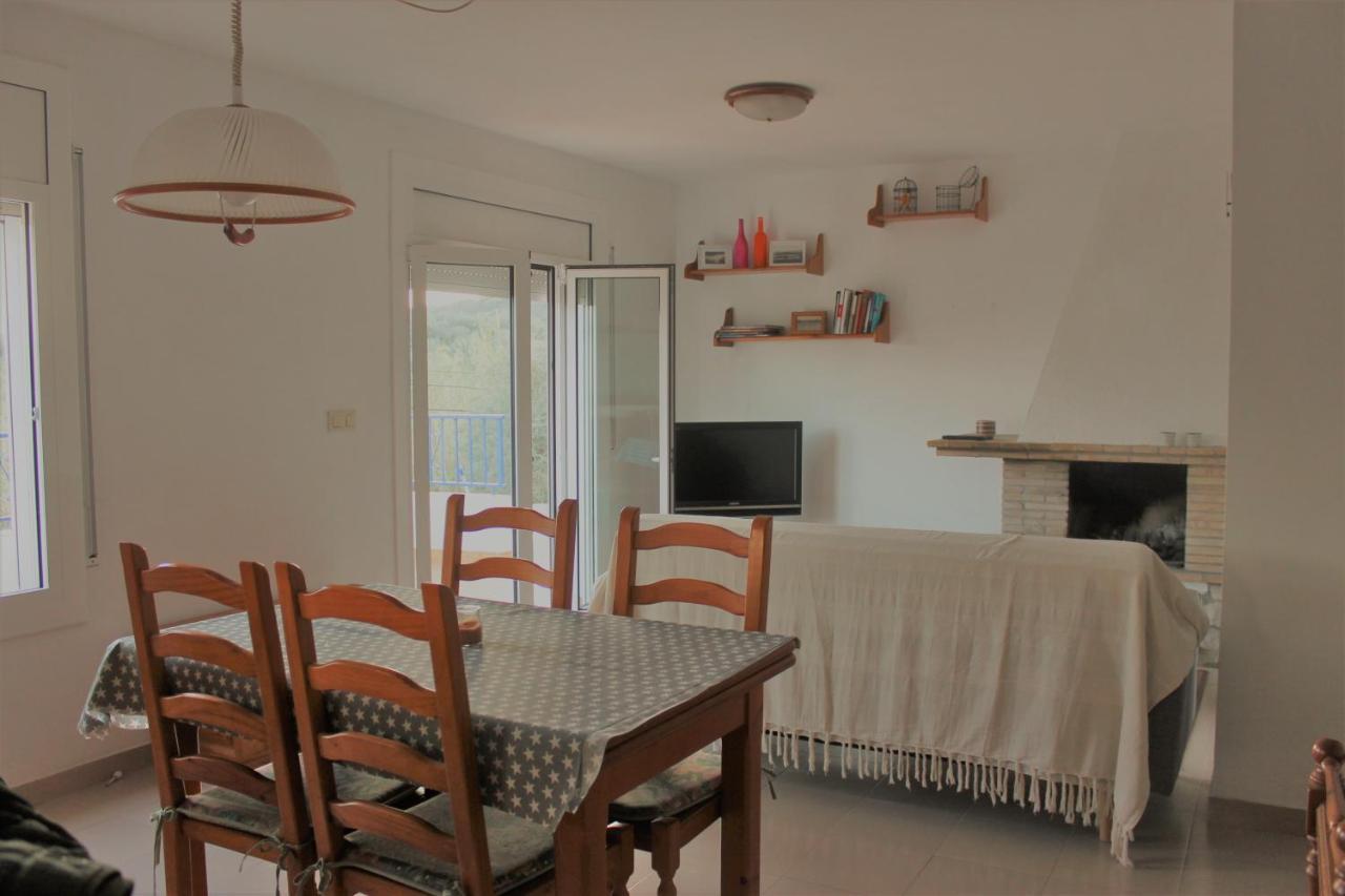 Apartament Amb Terrassa I Parking Llanca Ngoại thất bức ảnh